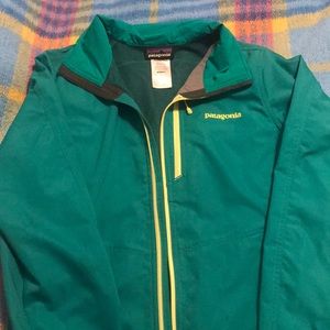 patagonia rain resistant jacket